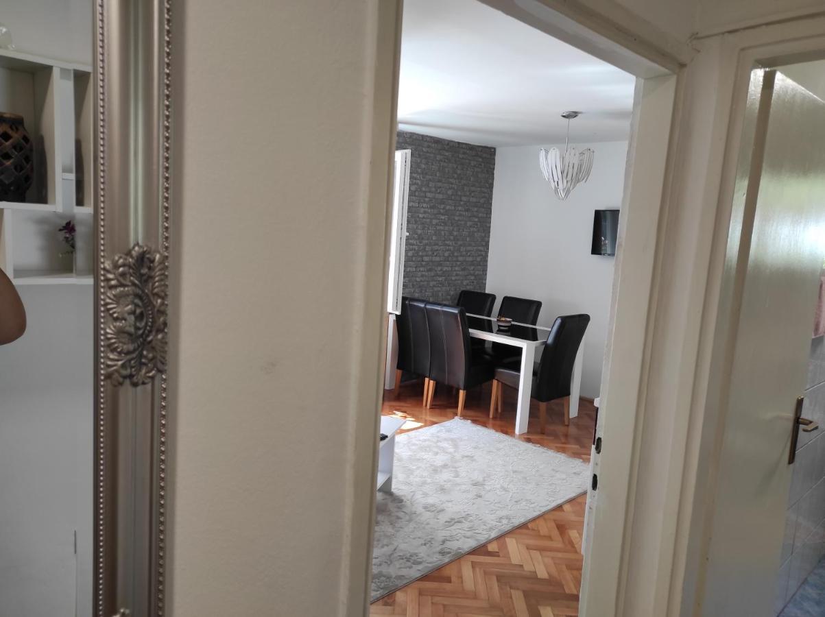 Behar Apartment Sarajevo Buitenkant foto